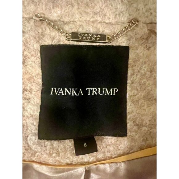 Ivanka Trump Womens Boucle Toggle Coat Jacket Sz 8 Wool Blend - Picture 3 of 8